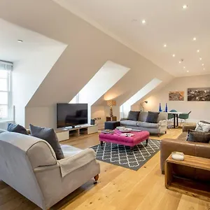 https://5-star-luxury-apartment.edinburghhotelsuk.org